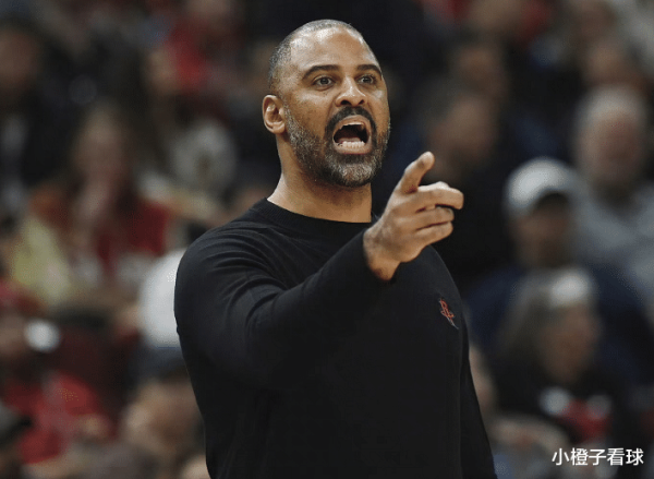 Rockets renew their contracts in big deals, and new progress in KD transactions! Yang Hansen misses the Green House, and 76ers unpack the blind box again
